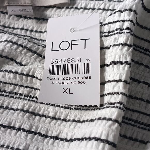 NWT LOFT White Black Stripe Flutter Sleeve Top XL - Picture 5 of 5